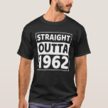 Rak 1962 T 60th Birthday Graphic Design Shirt<br><div class="desc">Rak Outta 1962 t skjorta 60:e födelsedagsgrafikdesign. Den här vintagen kommer stil att göra en underbar födelsedagspresent för manar och kvinnor som föddes 1962. Den här toppen är ett underbart tillägg till dina kläder och gör en fantastisk lämplig för din 60:e födelsedagsfest. Firar svänga 60! Den här vintagen är avsedd...</div>