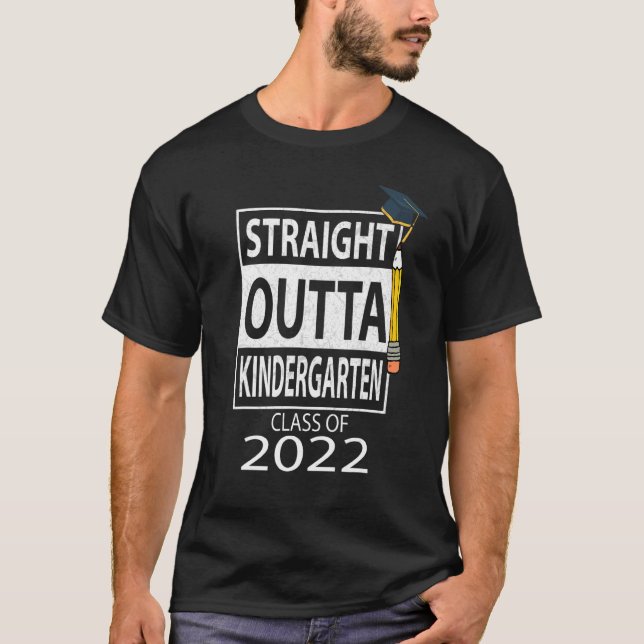 Rak Outta Kindergarten Pencil Funny Graduatio T Shirt (Framsida)