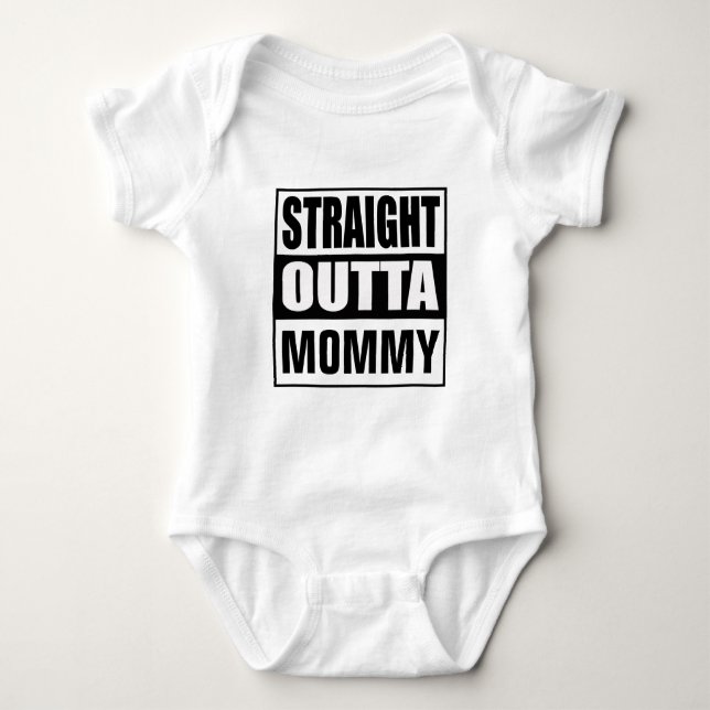 Rak Outta Mamma T Shirt (Framsida)