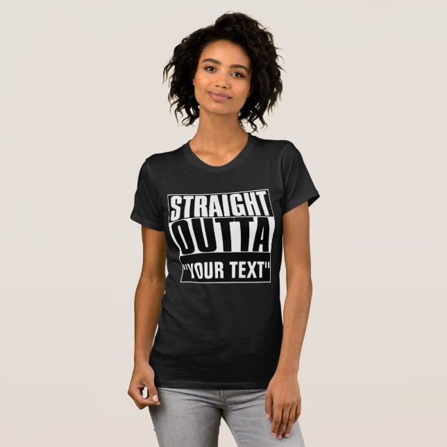 RAK OUTTA "TEXT" T-SHIRT (Hel framsida)