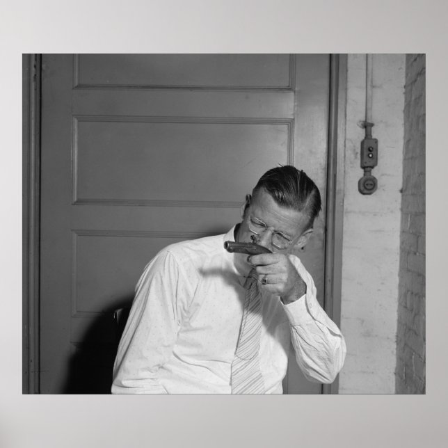 Rak Shooter: 1937 Poster (Framsidan)