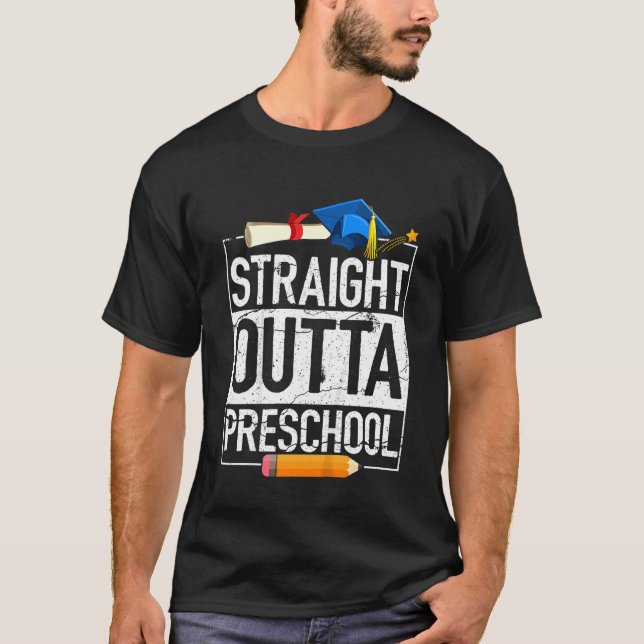 Raka barn utanför Preschool Pre School Graduati T Shirt (Framsida)