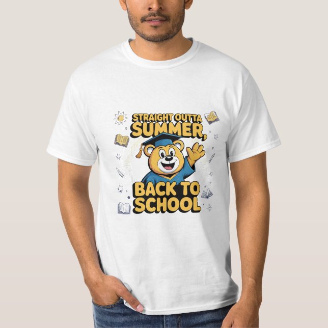 Raka Outta Summer, Back to school Bear 🐻 🎓 T Shirt (Framsida)