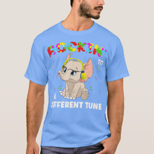 Rakin till olika Tune Dancing Elephant Autism A T Shirt