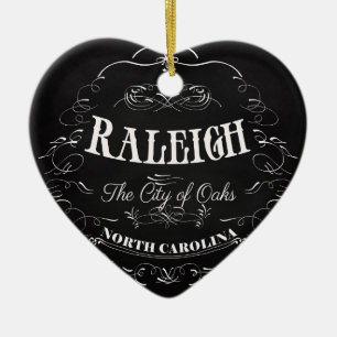 Raleigh North Carolina - staden av Oaks Julgransprydnad Keramik