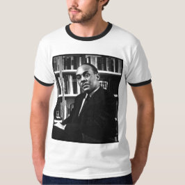 Ralph Ellison, författare av den osynliga manen T Shirt