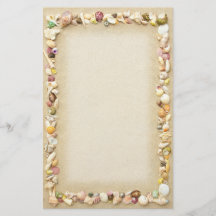 Ram i Seashells och Beach Sand