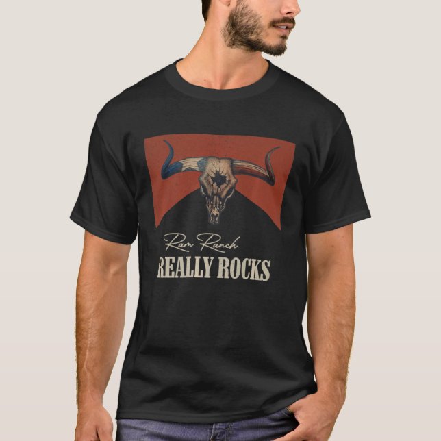 Ram Ranch Verkligen Sten Rodeo Bull Skull Heifer W T Shirt (Framsida)