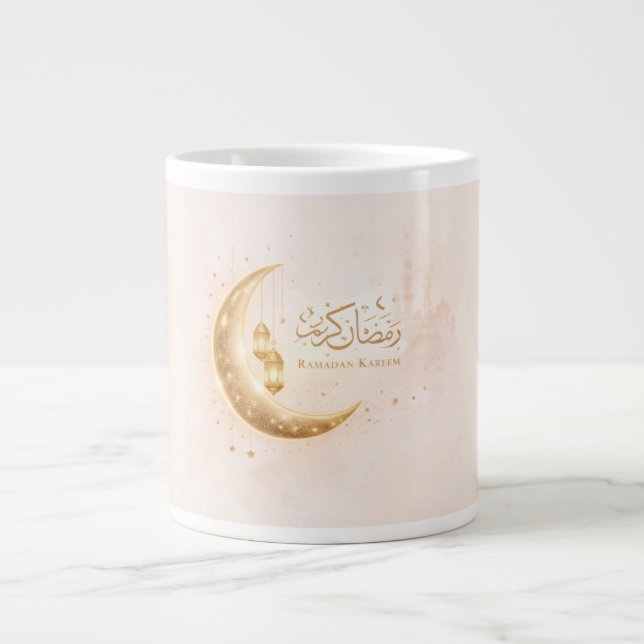 Ramadan Kareem Gold Crescent Mug – Elegant Islamic Jumbo Mugg (Framsidan)