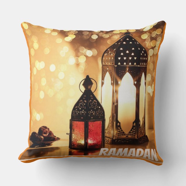 Ramadan lantern.    kudde (Framsida)