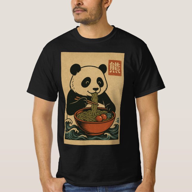 Ramen Noodle Eating: Panda Manar T-Shirt (Framsida)
