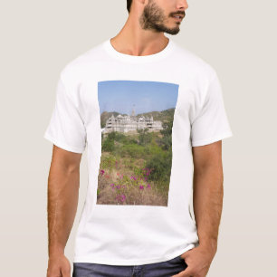 Ranakpur Jain-tempel, Ranakpur, Rajasthan, Indien T Shirt