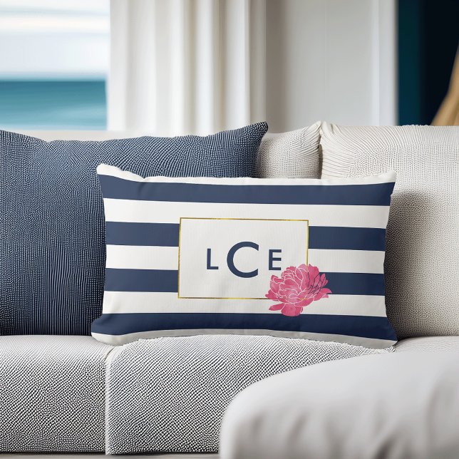 Rand med Rosa Peony | Monogram Lumbarkudde (Skapare uppladdad)