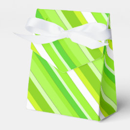 Rand med skiktat kandy - kalkgrönt och vitt presentaskar