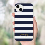 Rand Monogram för marinblått och Guld Klassiskt<br><div class="desc">Skydda din mobil i stil med den här klassiska diskettenheten efter att ha stridit iphone case, med en tidlös rand mönster och en personlig namn eller ett monogram för en sofistikerad beröring. Välj mellan olika färg och typsnitt för att matcha dina estetiska bilder, oavsett om du föredrar fet, pastelliserad eller...</div>