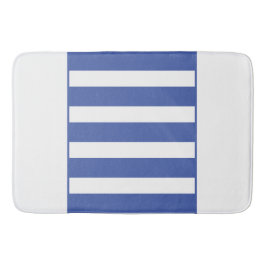 Ränder i mitten. Mellanblå och vit. Badrumsmatta