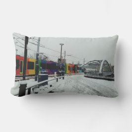 Randig tram lumbarkudde