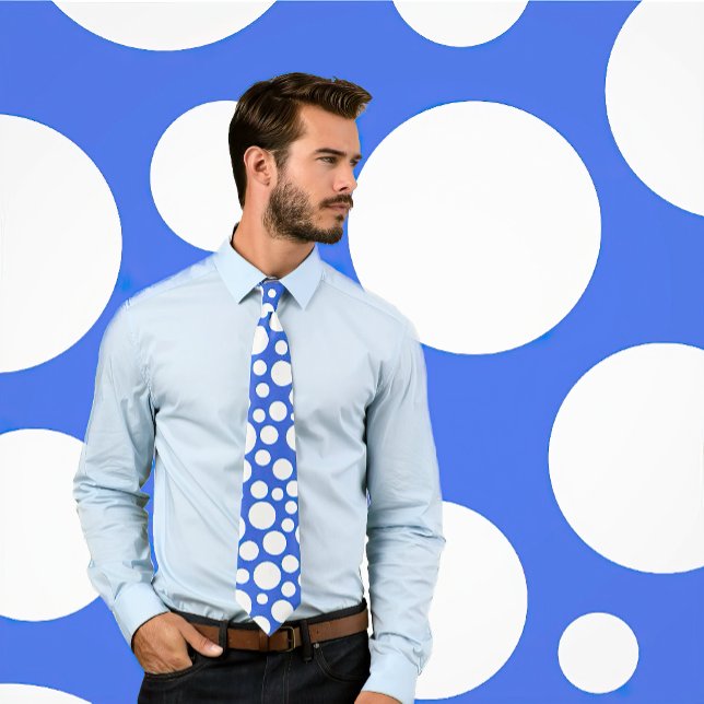 Random White Polka Dot Mönster på Royal Blue Tie Slips (Man wears a royal blue tie featuring white polka dots of varying sizes. Background matches tie.)