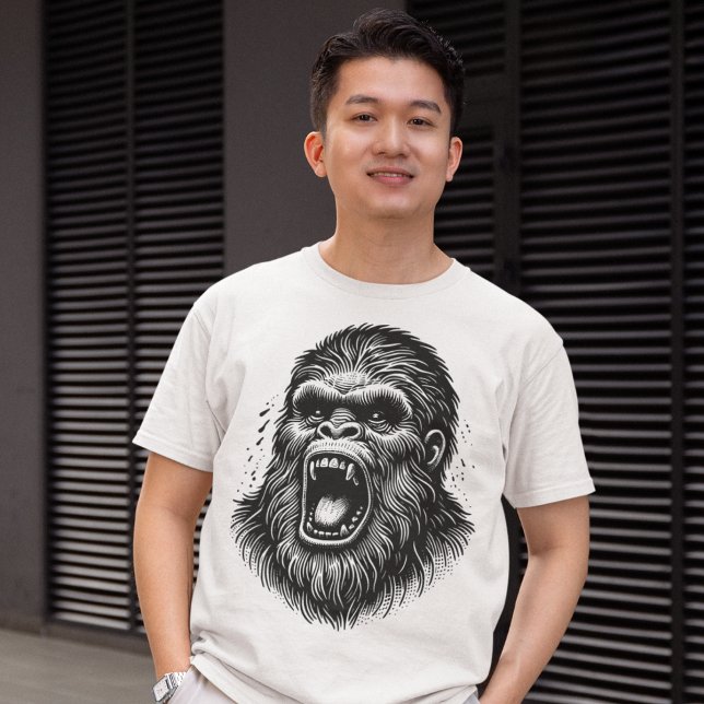 Raring Sasquatch Aggressive Behavior Graphic Tee (Skapare uppladdad)
