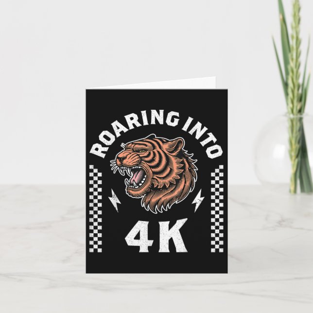 Raring till Redot Back to school Kid Im Tiger  4 k Kort (Framsida)