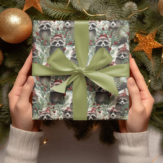 Rasion med värmeisolering omgiven av plantor jul presentpapper (Skapare uppladdad)