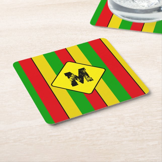 Rasta flaggfärger randig monogram öl underlägg papper kvadrat (Vinklad)