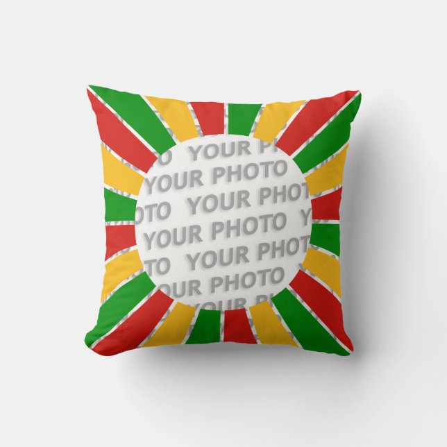 RASTAFARI FLAGGA BUTTON RAYS + ditt tecken eller f Kudde (Framsida)