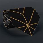 Rastande svart och Guld Geometric Neck Tie Slips<br><div class="desc">Uppnå en modern estetisk chic med denna slående svarta och guld geometriska nacke. Dess eleganta utformning och djärva guld linjer på svart gör det till ett mode-tillbehör som fångar öga för alla tillfälle.</div>
