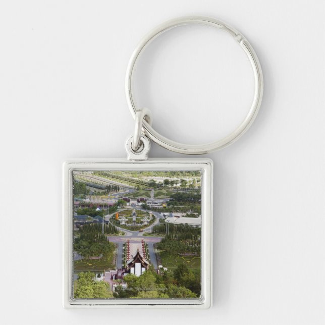 Ratchaphruek blommafestival fyrkantig silverfärgad nyckelring (Framsidan)