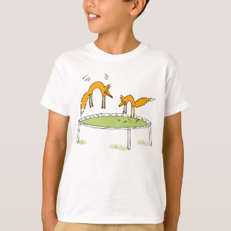 Rävar på trampolinen tee shirt