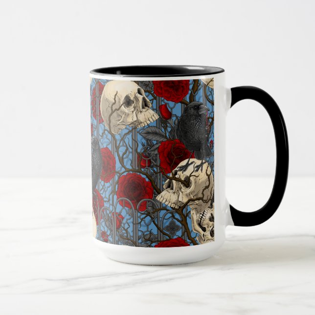 Raven är hemlig. Mörk och illustration av moody sp Mugg (Höger)