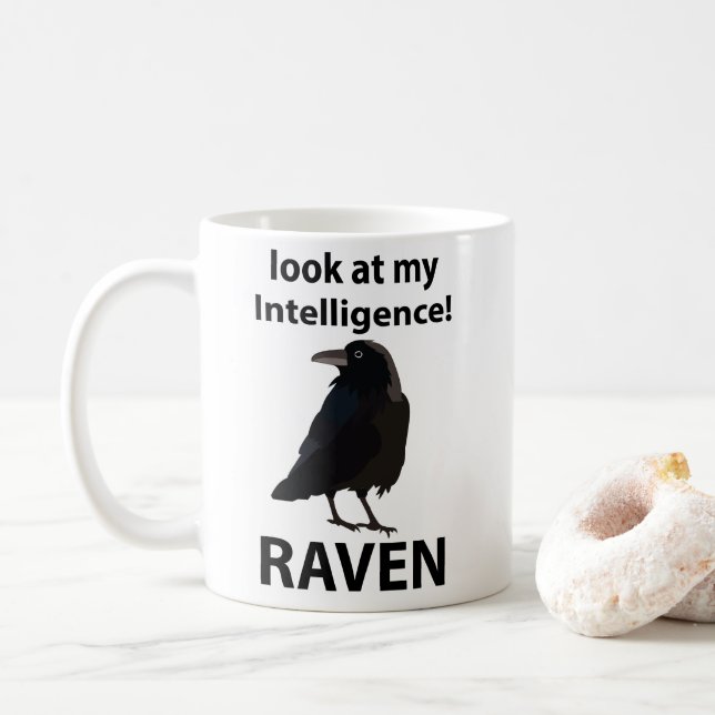 Raven, titta på min underrättelsetjänst kaffemugg (Med munk)