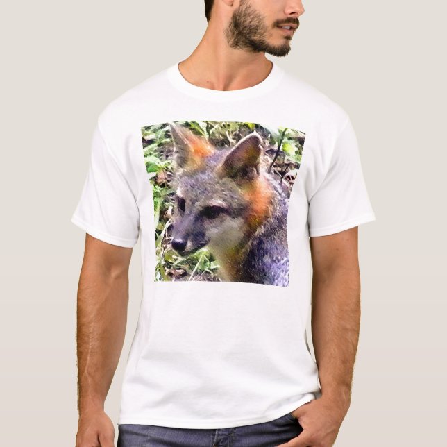 RÄVSATS SOM LEKER I BORSTA T-SHIRT (Framsida)