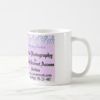 RawArtWork som avbildar den tjänste- muggen Kaffemugg