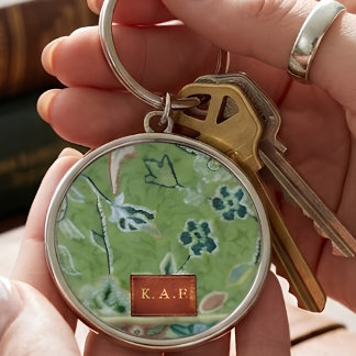 Rawdah Madinah Grön Matta Monogramm Medalljong Rund Silverfärgad Nyckelring