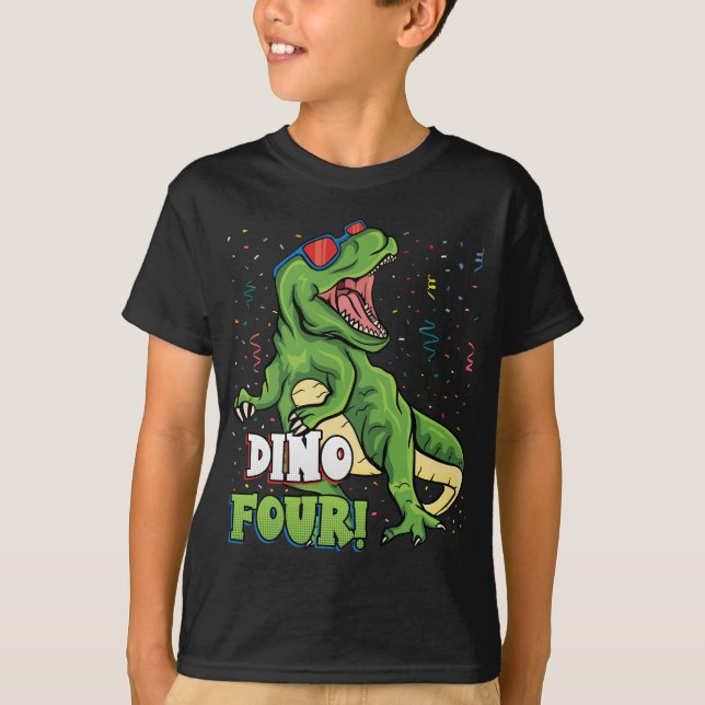Rawr jag är en Dinofour 4e födelsedagen Dinosaur B T Shirt (Framsida)