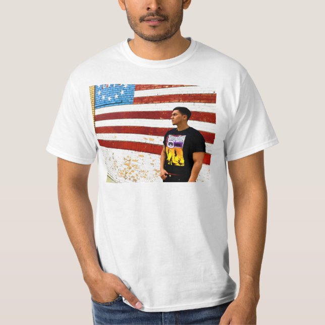 RAY / TST  JULI 4:e T-Shirt (Framsida)