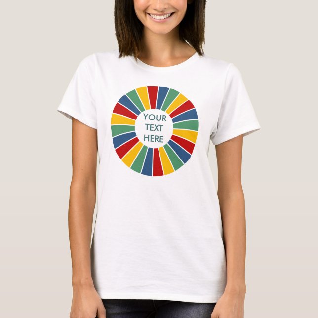 RAYS-KNAPP I + foto, text, Monogram Tee Shirt (Framsida)