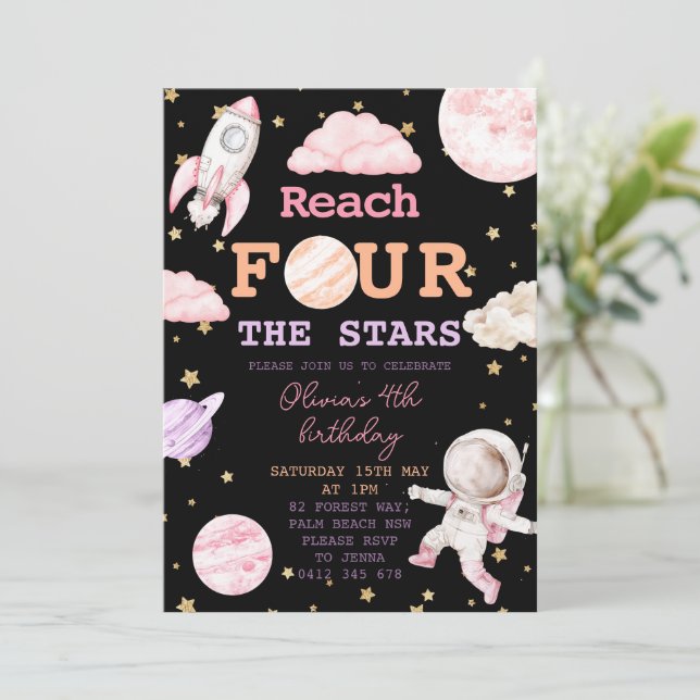 Reach Four Stars Girl Black Space 4e födelsedagen Inbjudningar (Stående Fram)
