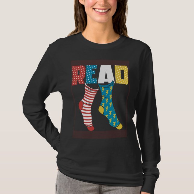 Read Books Wacky Socks Reading Teacher Book Nerds T Shirt (Framsida)
