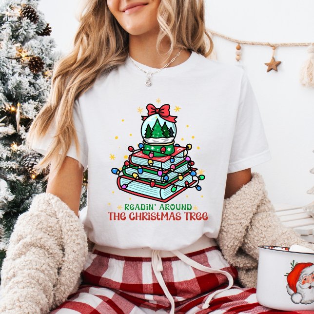 Reading Around the Christmas Tree  T Shirt (Skapare uppladdad)