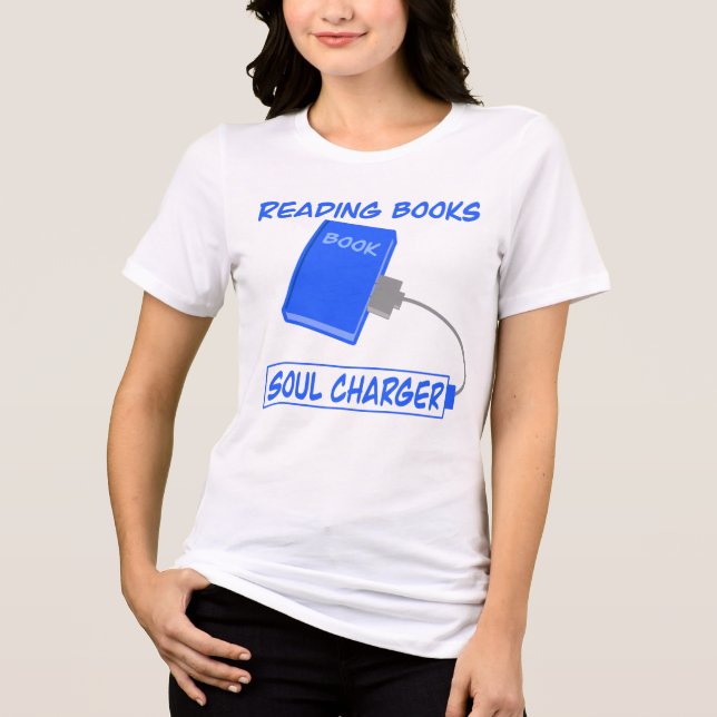 Reading Books Soul Charger – Cozy Book Lover Art T Shirt (Framsida)
