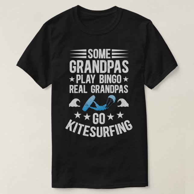 Real Grandpas Go Kitesurfing Kitesurf Kiteboarder T Shirt (Design framsida)