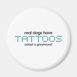 Real Hundar har tatueringar Magnet