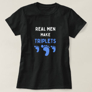 Real manar gör trippar roliga med blå baby fötter t shirt