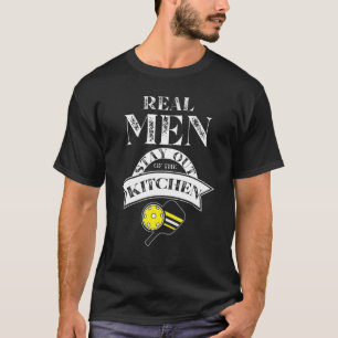 Real Manar håller sig borta från kökspickleball Pa T Shirt