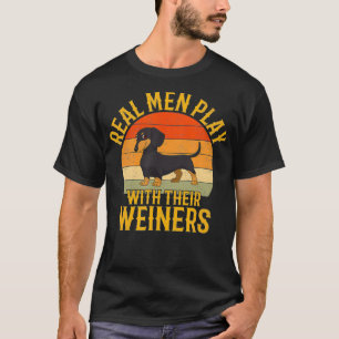 Real manar leker med sina weiners Funny Dachshund T Shirt