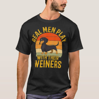 Real manar leker med sina weiners Funny Dachshund T Shirt