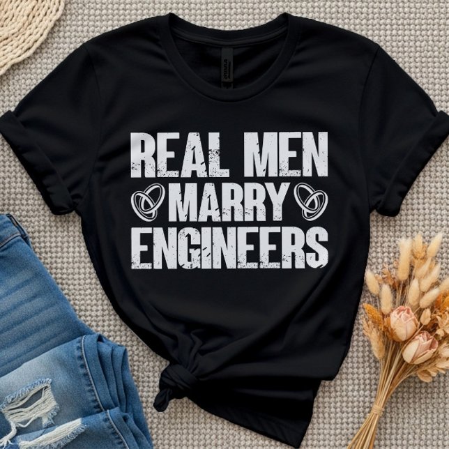 Real Manar Marry Ingenjör Funny Ingenjör Wife T Shirt (Skapare uppladdad)