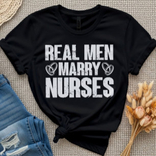 Real Manar Marry Nurses Pediatriska funny sjuksköt T Shirt